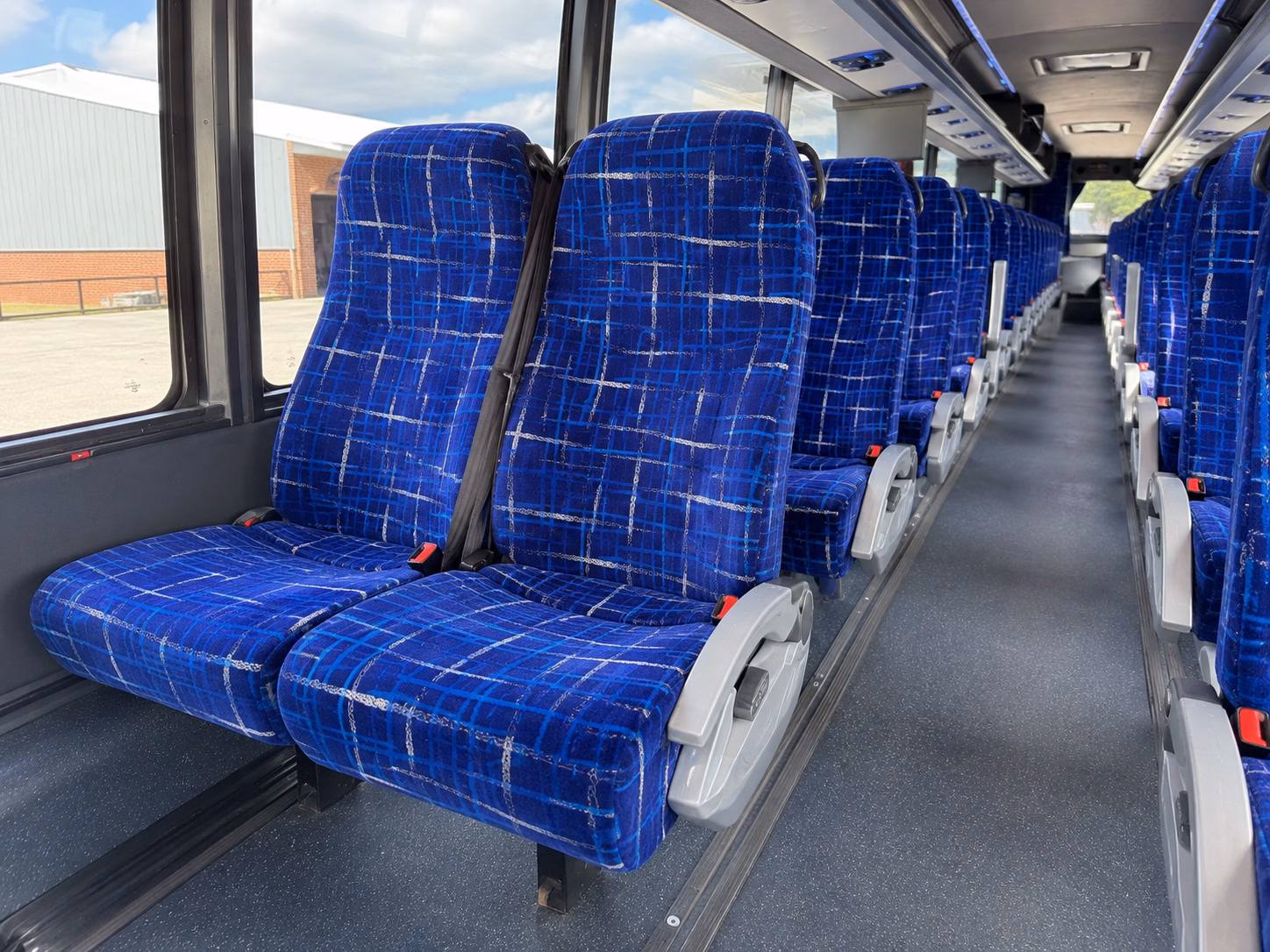 charter buses for corporate events along the harbor bridge construction corridor