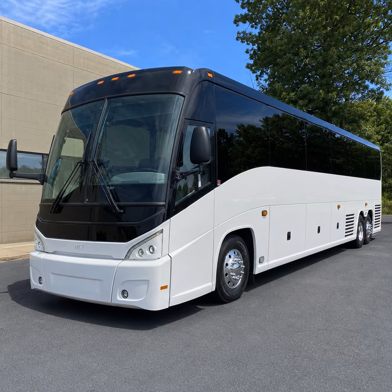 employee shuttle buses for port of corpus christi and refinery workforce transportation
