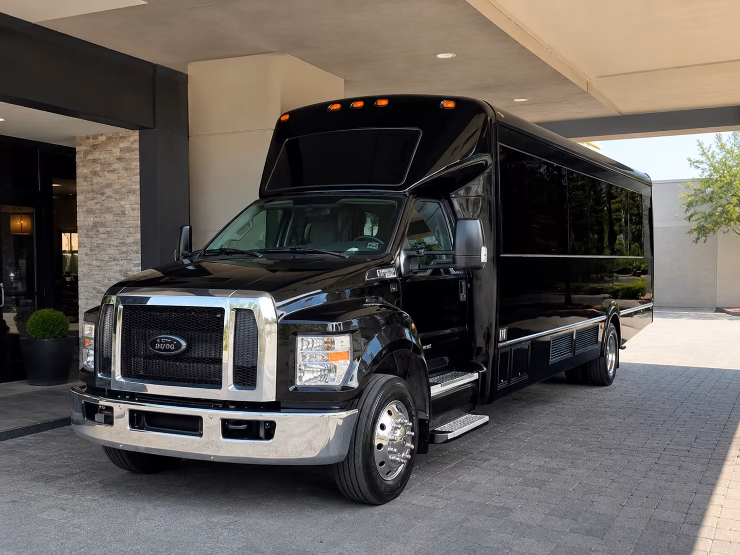 party buses for corpus christi bar crawls and live music nights